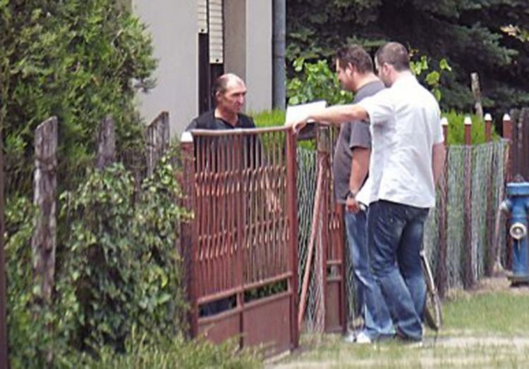 Ubio ženu i sebe, kćerka molila za majčin život
