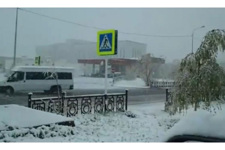Uveče 30 stepeni, a ujutro ih zavijao snijeg