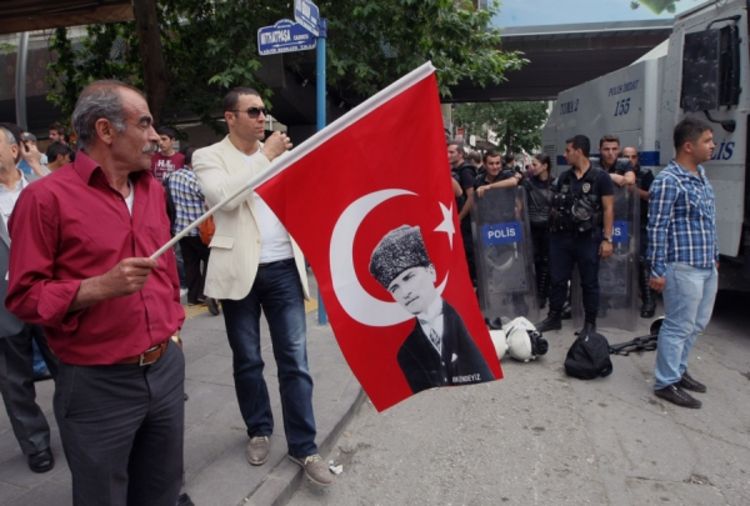 Okršaji policije i demonstranata u Istanbulu poslije protesta