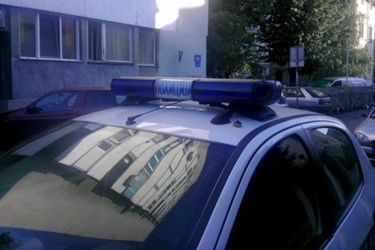 Ubijen muškarac u ženskoj odjeći