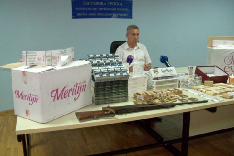 Akcija Bregava: Majka i kćerka proizvodile cigarete