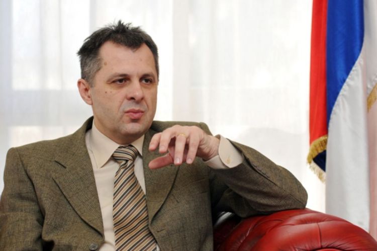 Radojičić: Neke bih davno izbacio iz SNSD-a