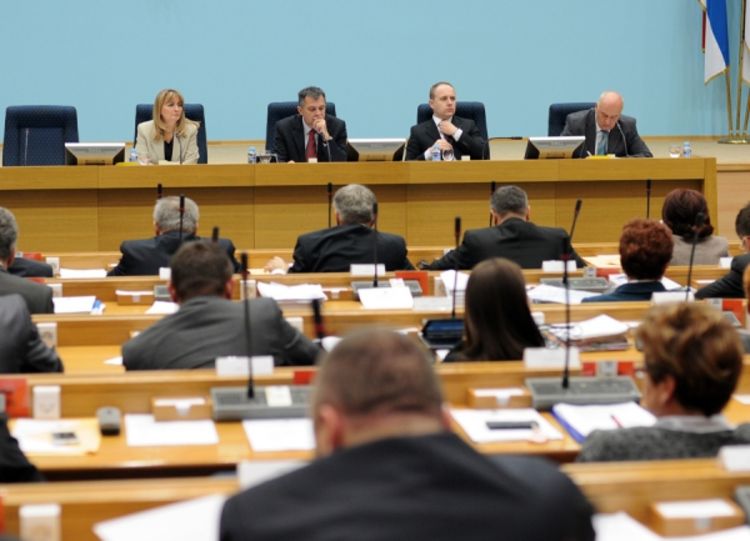 Nerad poslanika mora biti kažnjen