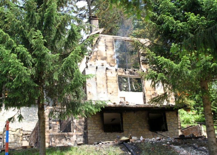 Dvoje povrijeđeno u požaru na Vlašiću