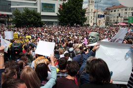 Ispred Parlamenta BiH za danas najavljeni protesti