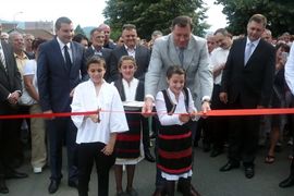 Dodik otvorio rekonstruisani put Vrbaška - Gornji Podgradci