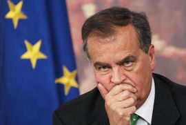 Nazvao je orangutanom, pa ponudio ruže