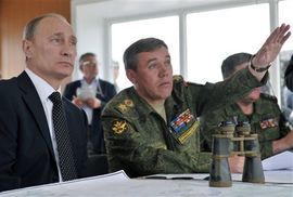 Putin: Visok stepen borbene gotovosti ruske armije