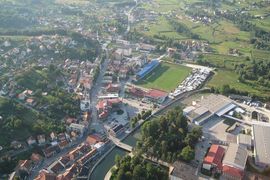 Tijela rođaka pronađena jedno pored drugog