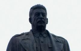 Ministarstvo tvrdi da nije odobrilo Staljinov spomenik