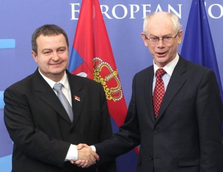 Van Rompej: Nastaviti normalizaciju odnosa Beograda sa Prištinom