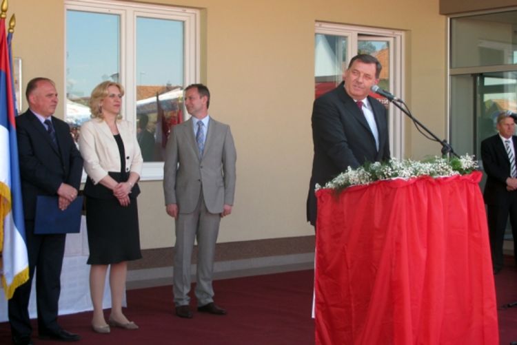 Dodik: BiH da poštuje Dejton ako hoće da preživi