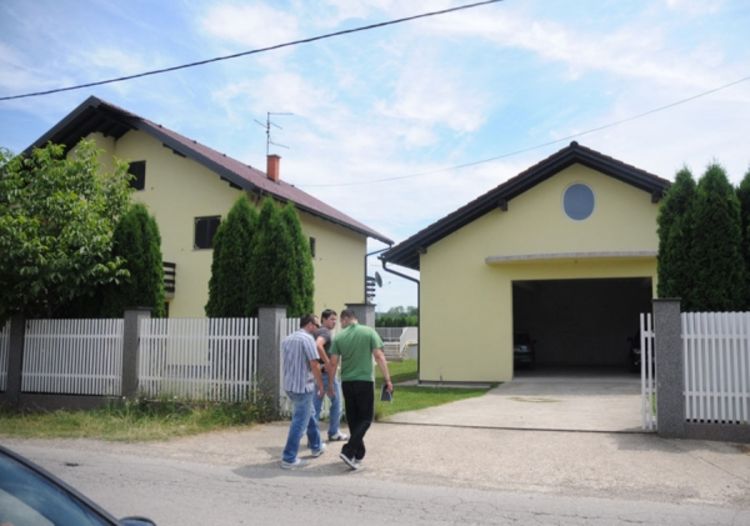 Spektakularna pljačka u Prijedoru: Ukraden novac i zlato u vrijednosti 218.000 KM