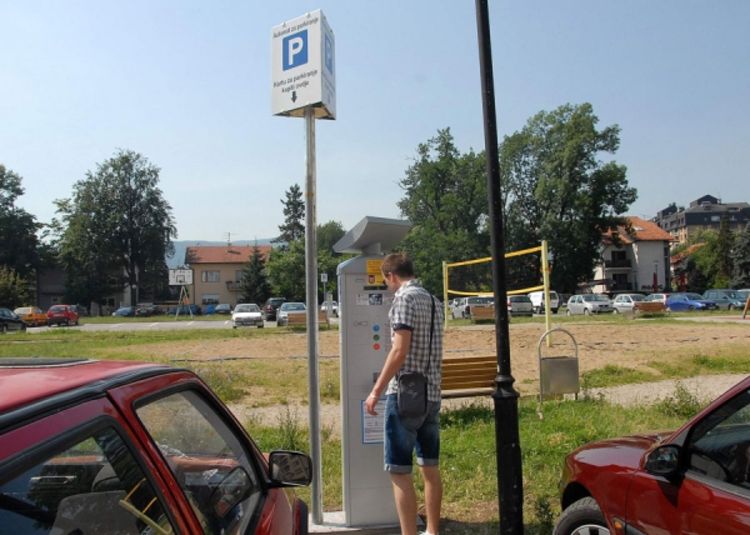 U parking kasi oko milion i po KM