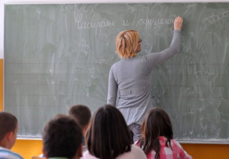 Učitelji i nastavnici ostaju bez posla