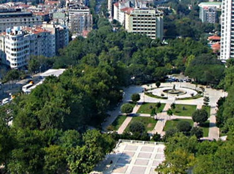 Guverner ponovo otvorio park Gezi, upozorio demonstrante