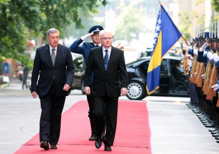 Hrvatska nudi BiH pregovorače i iskustvo