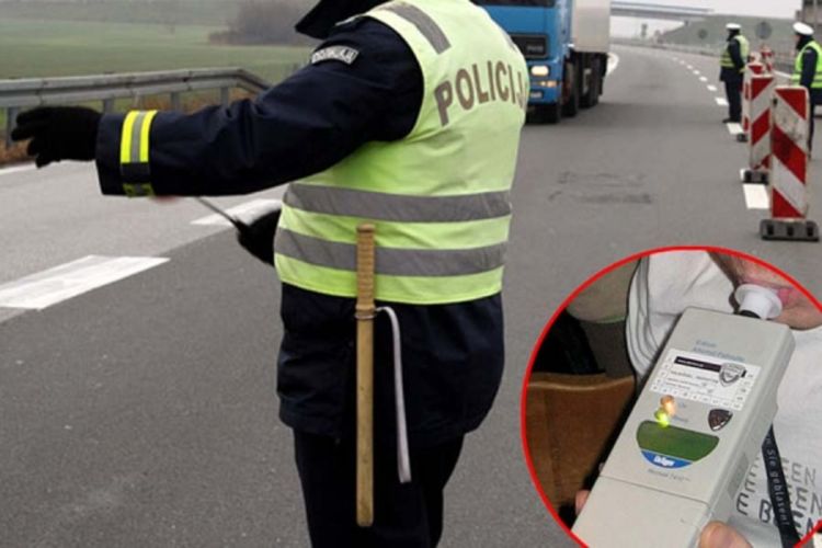 Policajac na radnom mjestu "naduvao" 2,06 promila alkohola
