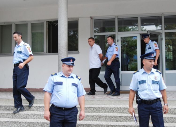 Nove uniforme za policiju do kraja godine