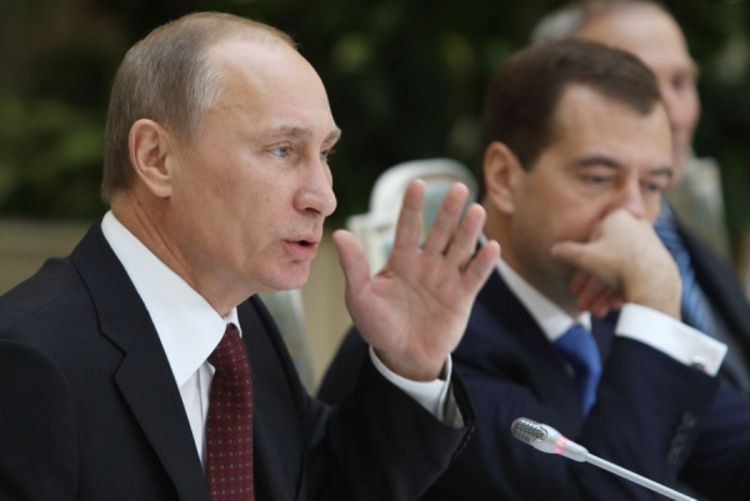Putinova klika živi pod istim krovom u centru Moskve