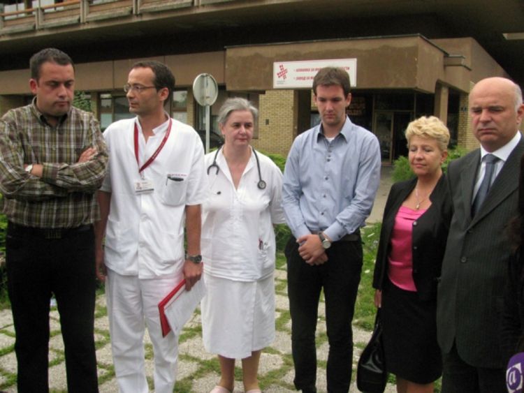 Devet studenata ostaje na liječenju, 12 ide kući