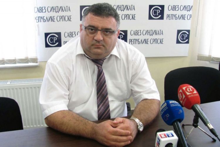 Gnjatić: Nivelacija plata od 5 odsto početni korak