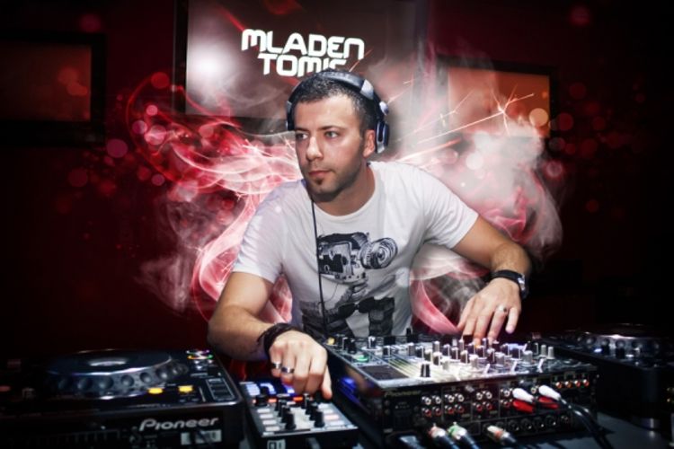 Mladen Tomić pod okriljem Suare