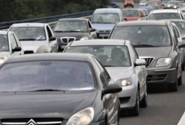 Zbog auto-trke obustava na putu Vlasenica - Han Pijesak