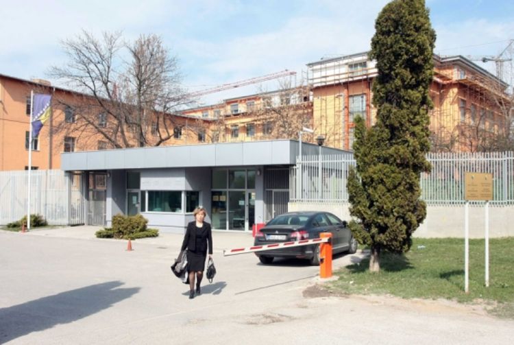 Za advokate skoro četiri miliona KM