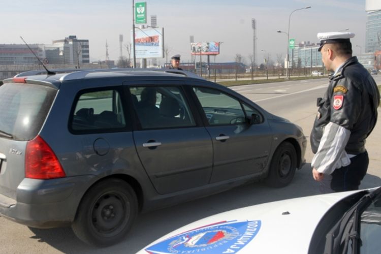 Na putevima RS hiljade pijanih vozača