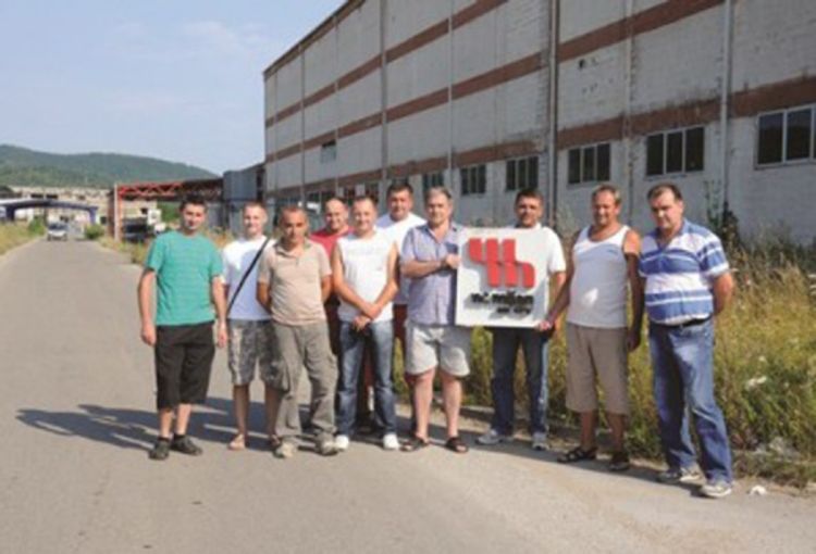 Radnici Mekmilana najavili tužbe protiv rukovodstva: Uništili i nas i firmu