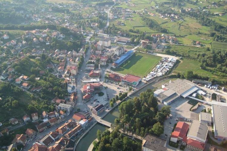 Tijela rođaka pronađena jedno pored drugog