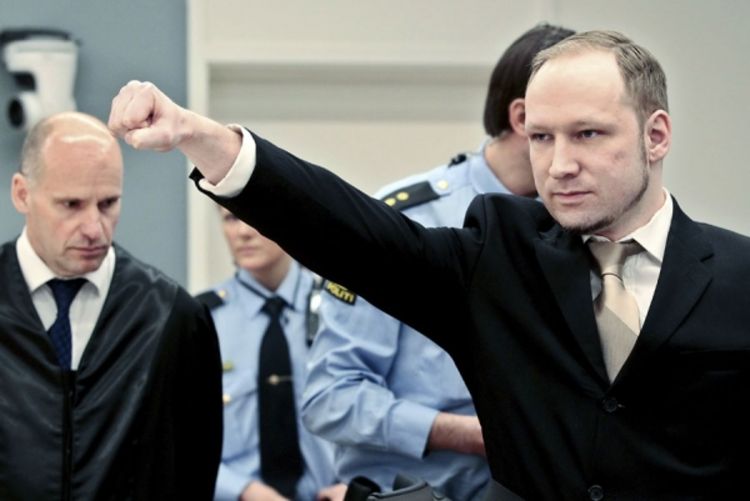 Brejvik želi da studira političke nauke