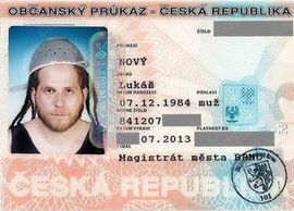 I Češka dozvolila cjediljku na glavi na ličnoj karti