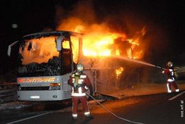 Autobus iz Srbije zapalio se tokom vožnje u Austriji