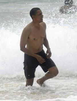 Obama godišnji odmor započeo partijom golfa