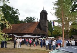 U Omarskoj obnovljena crkva brvnara stara 120 godina