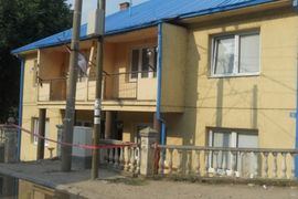 Htio da se ubije, pa udario vozilom u zgradu policije
