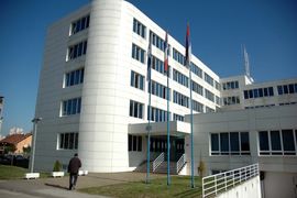 Sporna izgradnja policijskih stanica