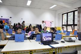 Intel pohvalio projekat Dositej