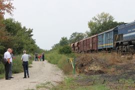 Trudnica se bacila pod voz