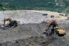 Prekid ekshumacije u Buća Potoku