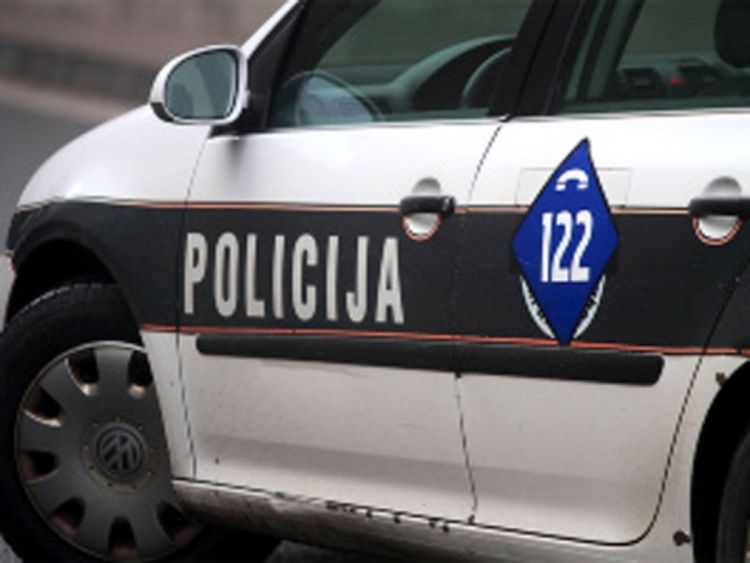 Krvavi obračun: U tuči i pucnjavi povrijeđene tri osobe