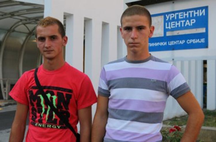 Policajci satima brutalno tukli dvojicu mladića jer su ličili na pljačkaše