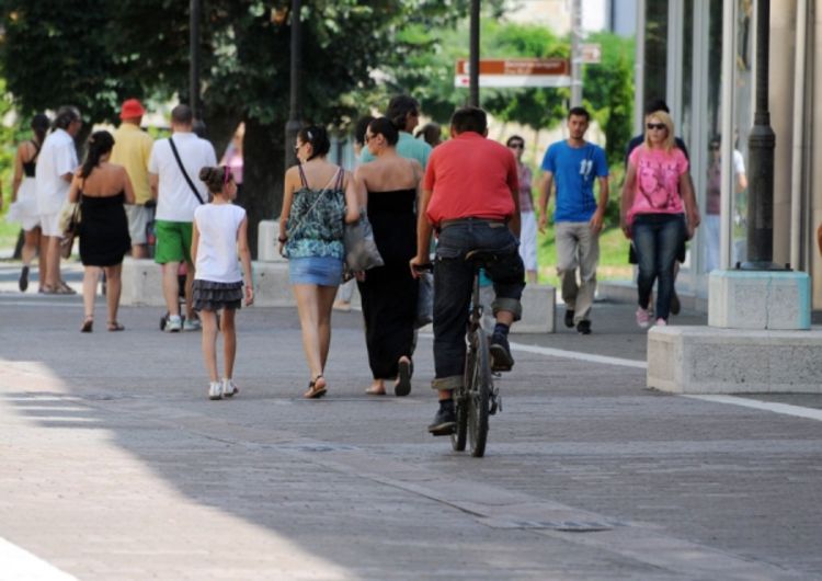 Biciklisti jure centrom Banjaluke