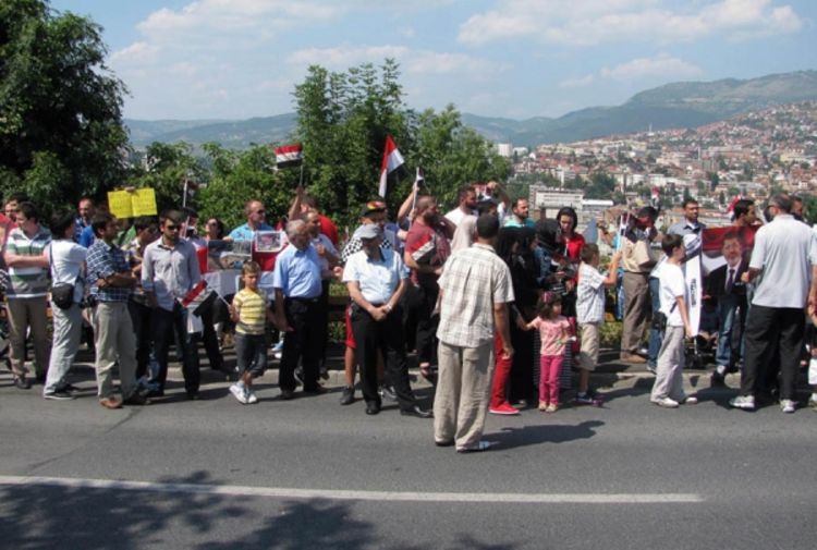 Protest ispred Ambasade Egipta