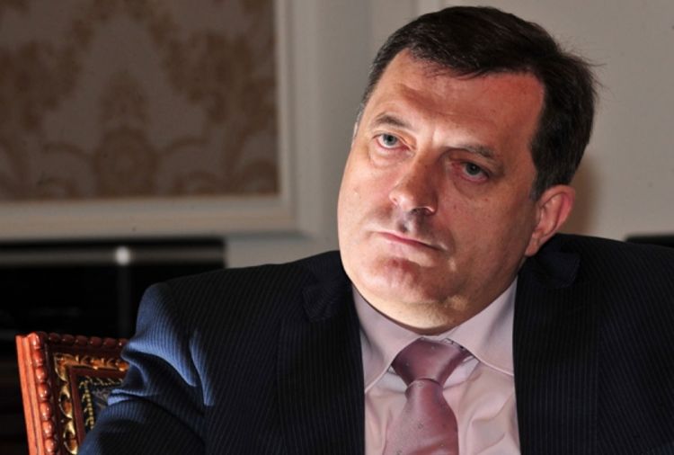 Dodik: Komšić dokazuje da i sam sumnja u BIH