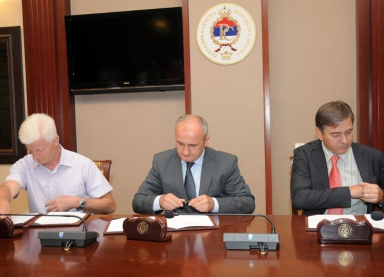 Cijena rada viša za šest KM u javnim službama u RS