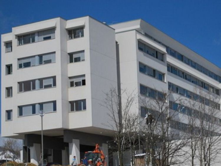 U toku hitna helikopterska evakuacija tri pacijenta iz bolnice u Bihaću za KCUS 