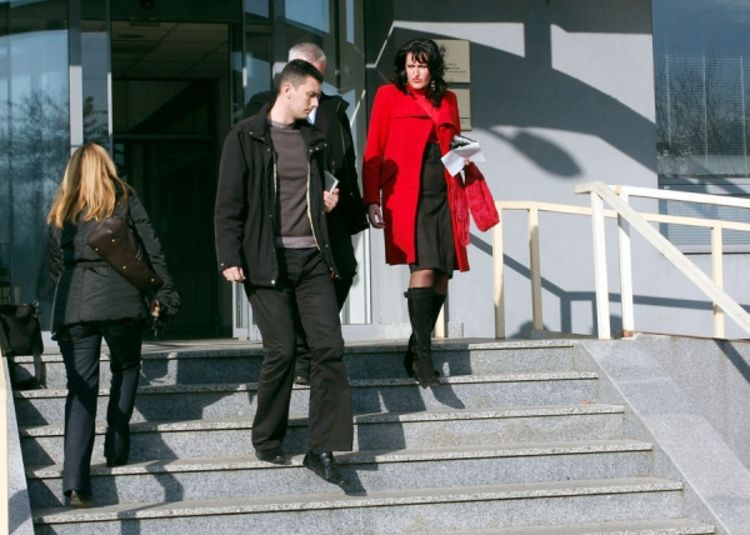 Inspektorkama Republičke uprave za igre na sreću ukupno 30 mjeseci zatvora